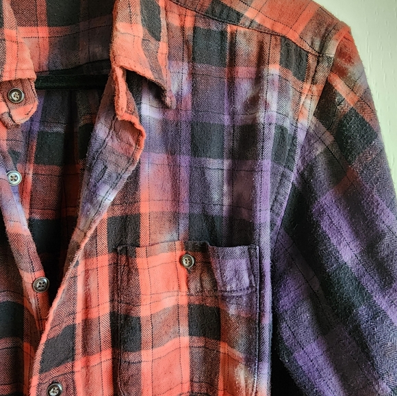 Urban Outfitters Distressed Plaid Button Up - Picture 2 of 2
